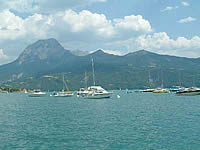 lac de serre-ponçon à proximité